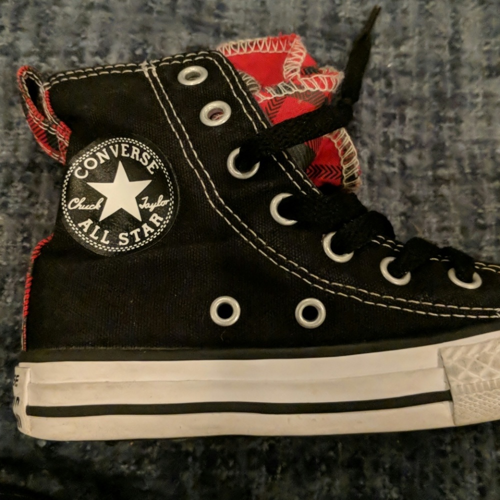 Converse - Picture 5 of 7